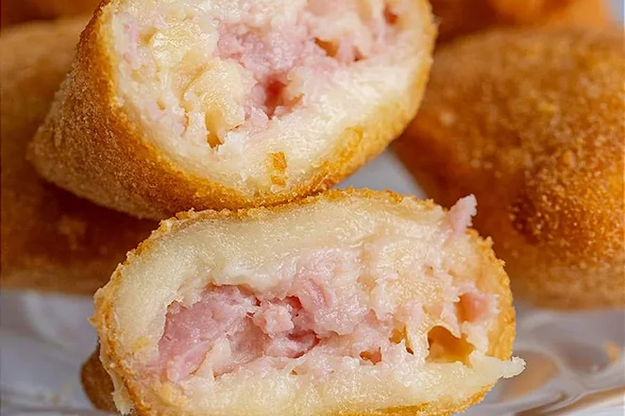Travesseiro de presunto e queijo